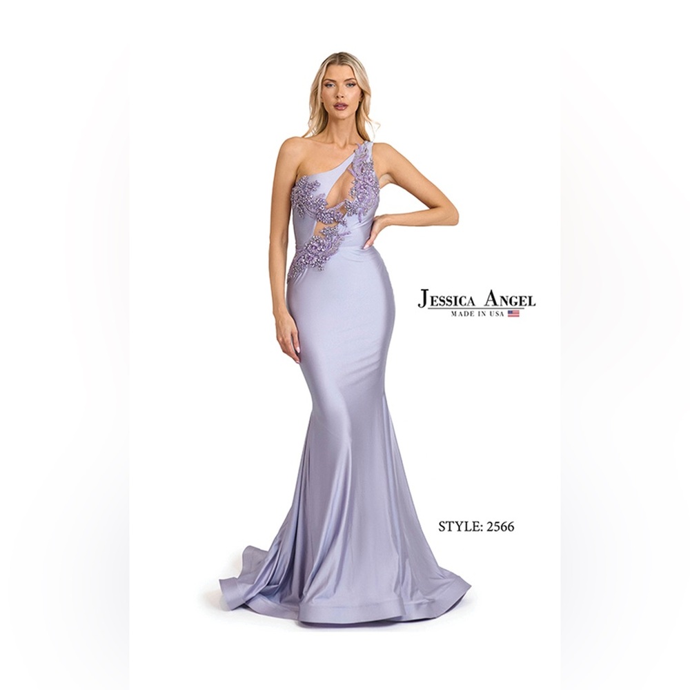Jessica Angel 2566 light lavender size small NWT brand new never worn before